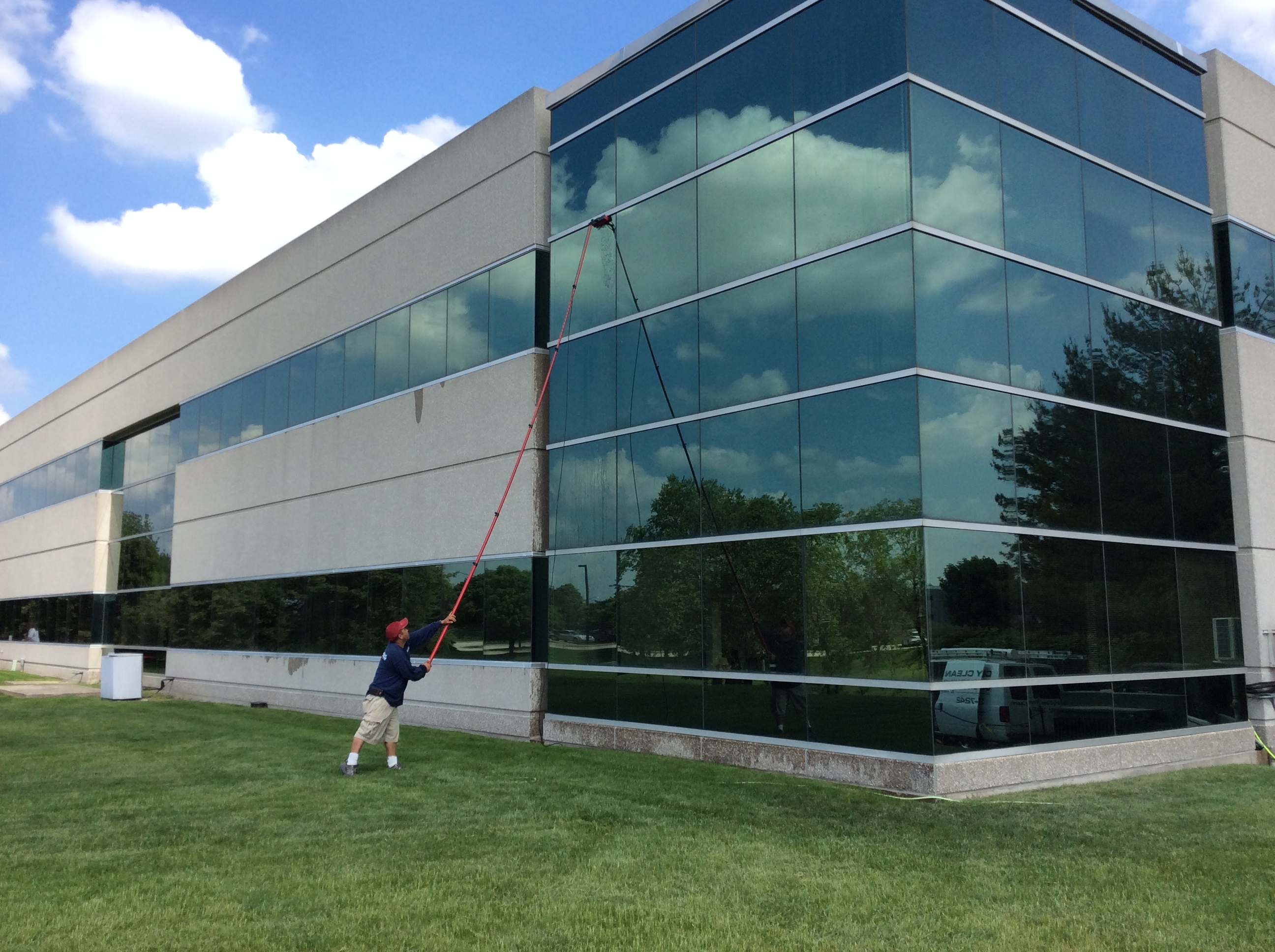 Why shouldn’t the cleaning of Windows avoid in Commercial Places?
