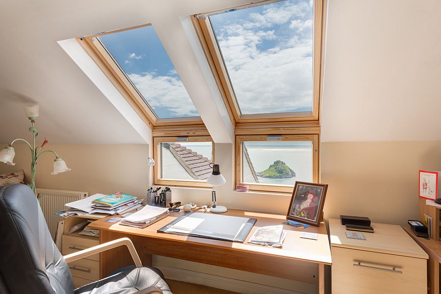 Is it easy to clean the skylight windows?