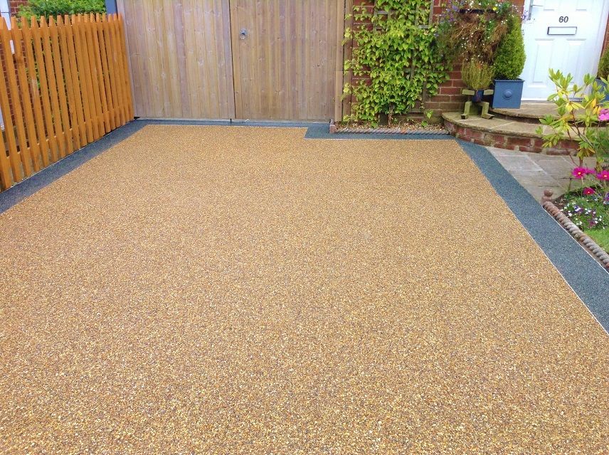 What to do for maintaining a Pristine Finish of the Resin Driveway?